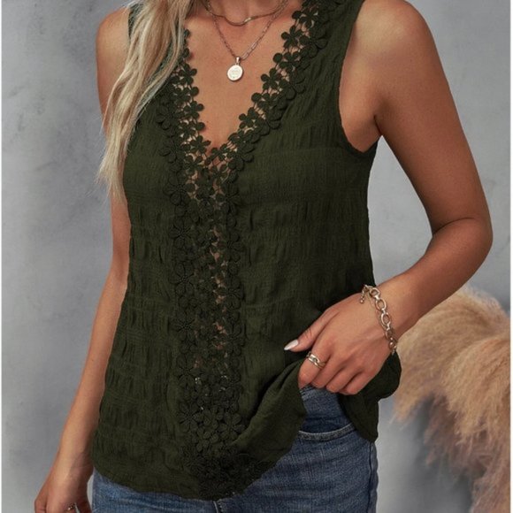 Boho Flower Lace Insert Blouse - Picture 4 of 6